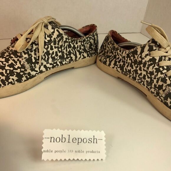 Toms black and white pattern sneakers - Picture 2 of 8